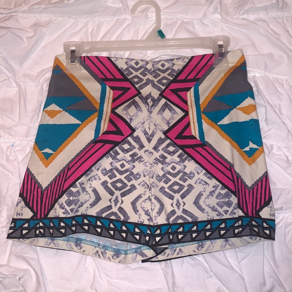 Flying Tomato Shorts